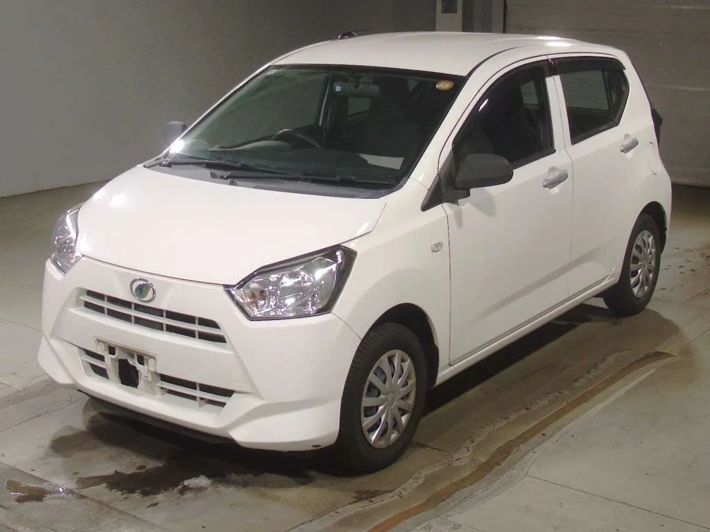 Daihatsu Mira e:S LA350S 2021